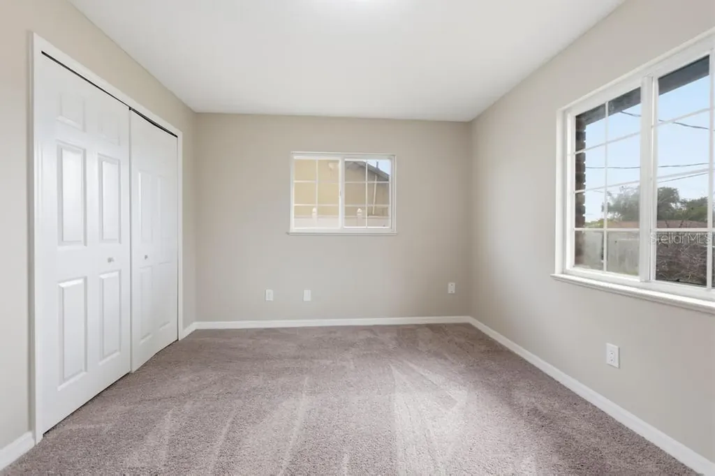 1964 Montecito Avenue Deltona FL 32738