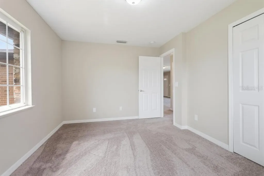 1964 Montecito Avenue Deltona FL 32738