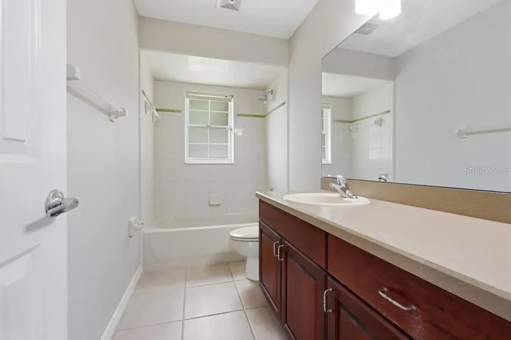 1964 Montecito Avenue Deltona FL 32738