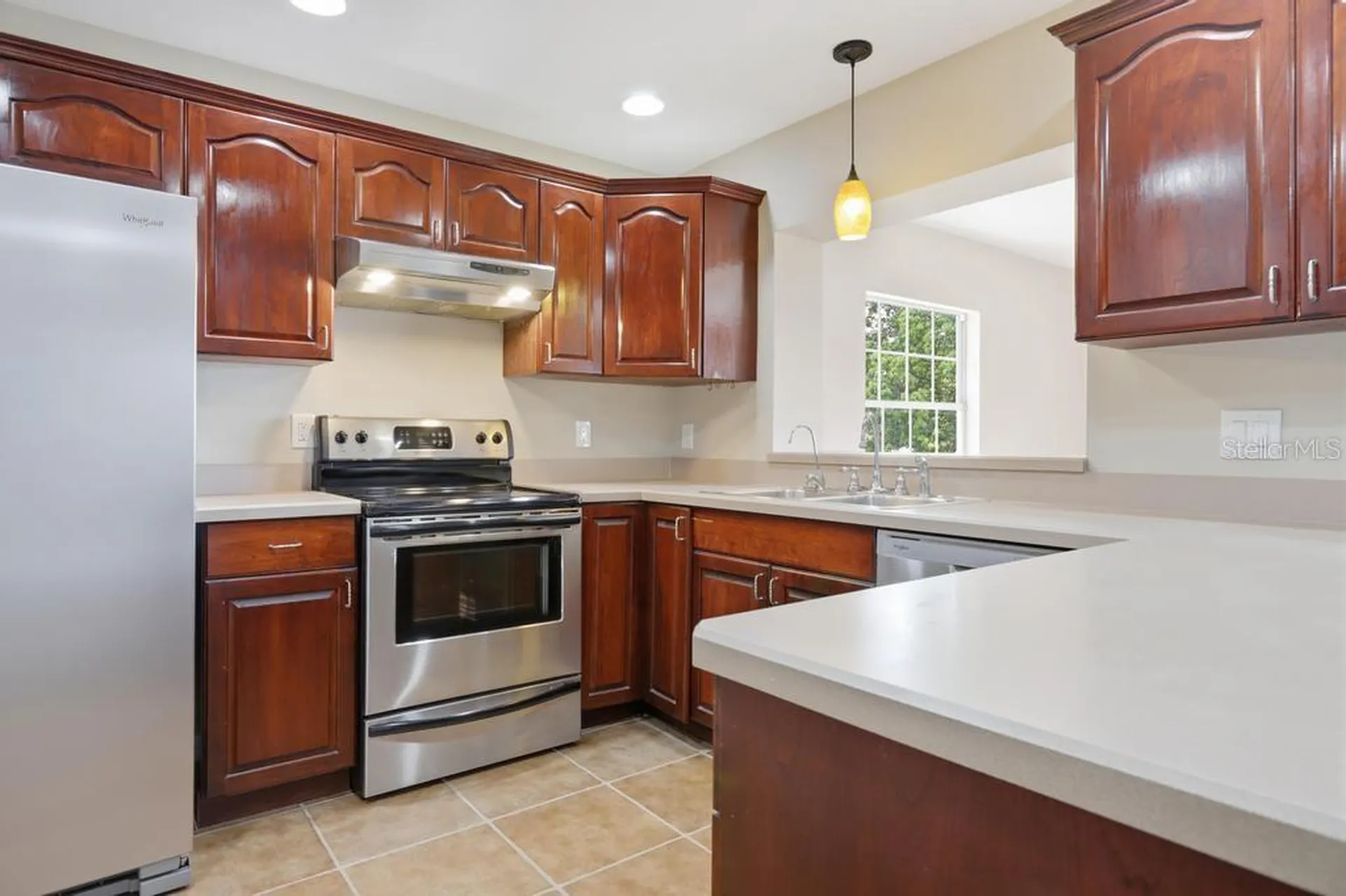 1964 Montecito Avenue Deltona FL 32738
