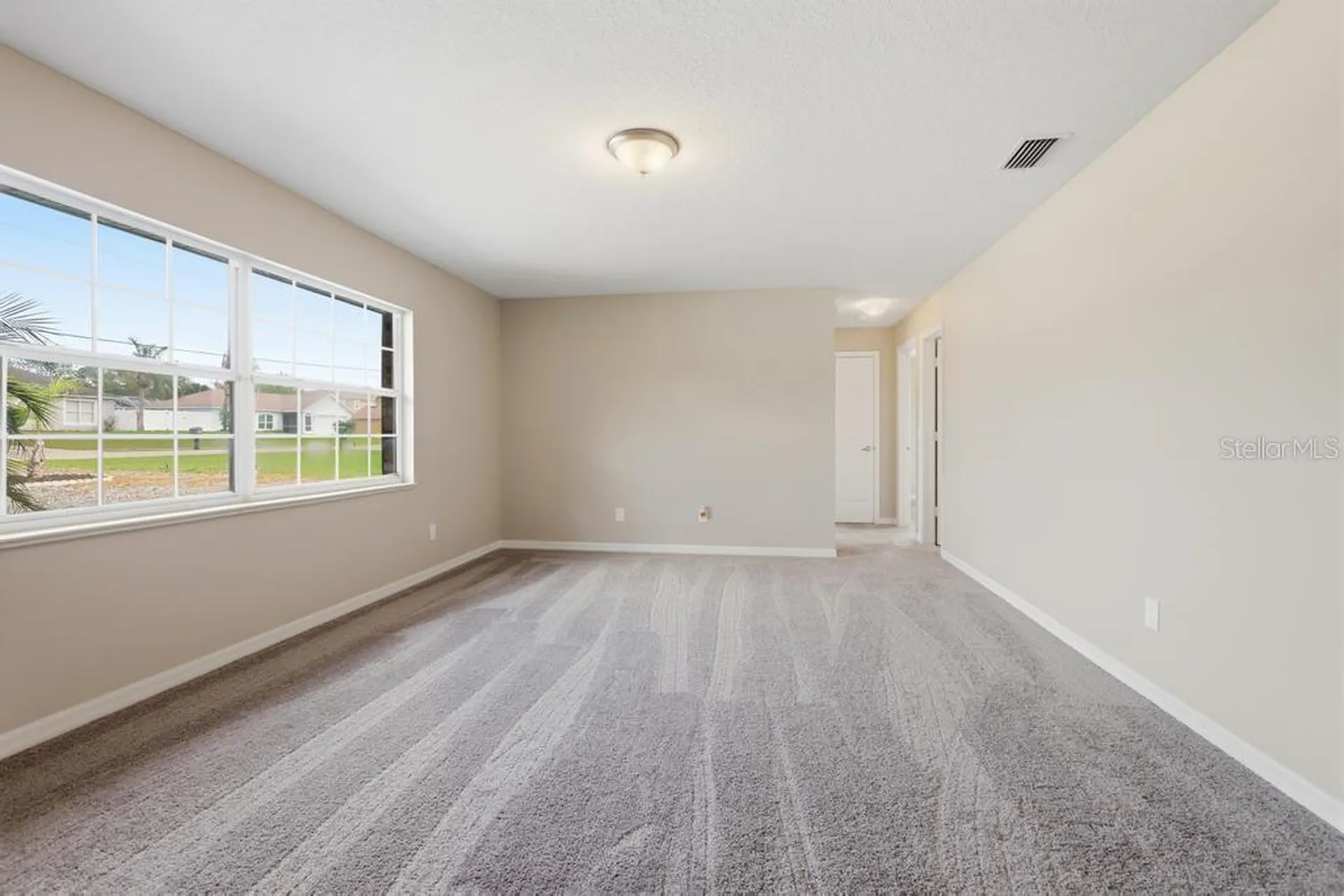 1964 Montecito Avenue Deltona FL 32738