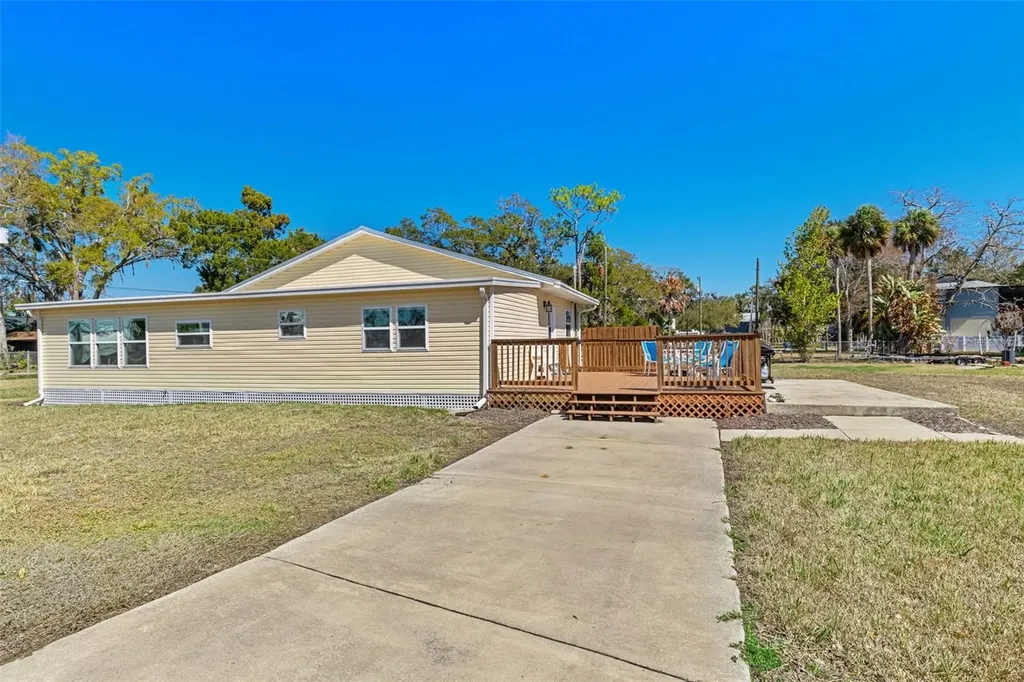 7272 Westwind Street Weeki Wachee FL 34607