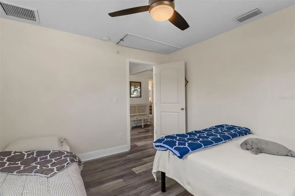 7272 Westwind Street Weeki Wachee FL 34607
