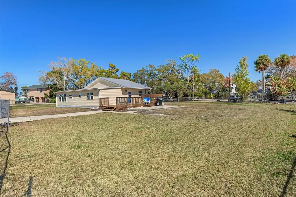 7272 Westwind Street Weeki Wachee FL 34607
