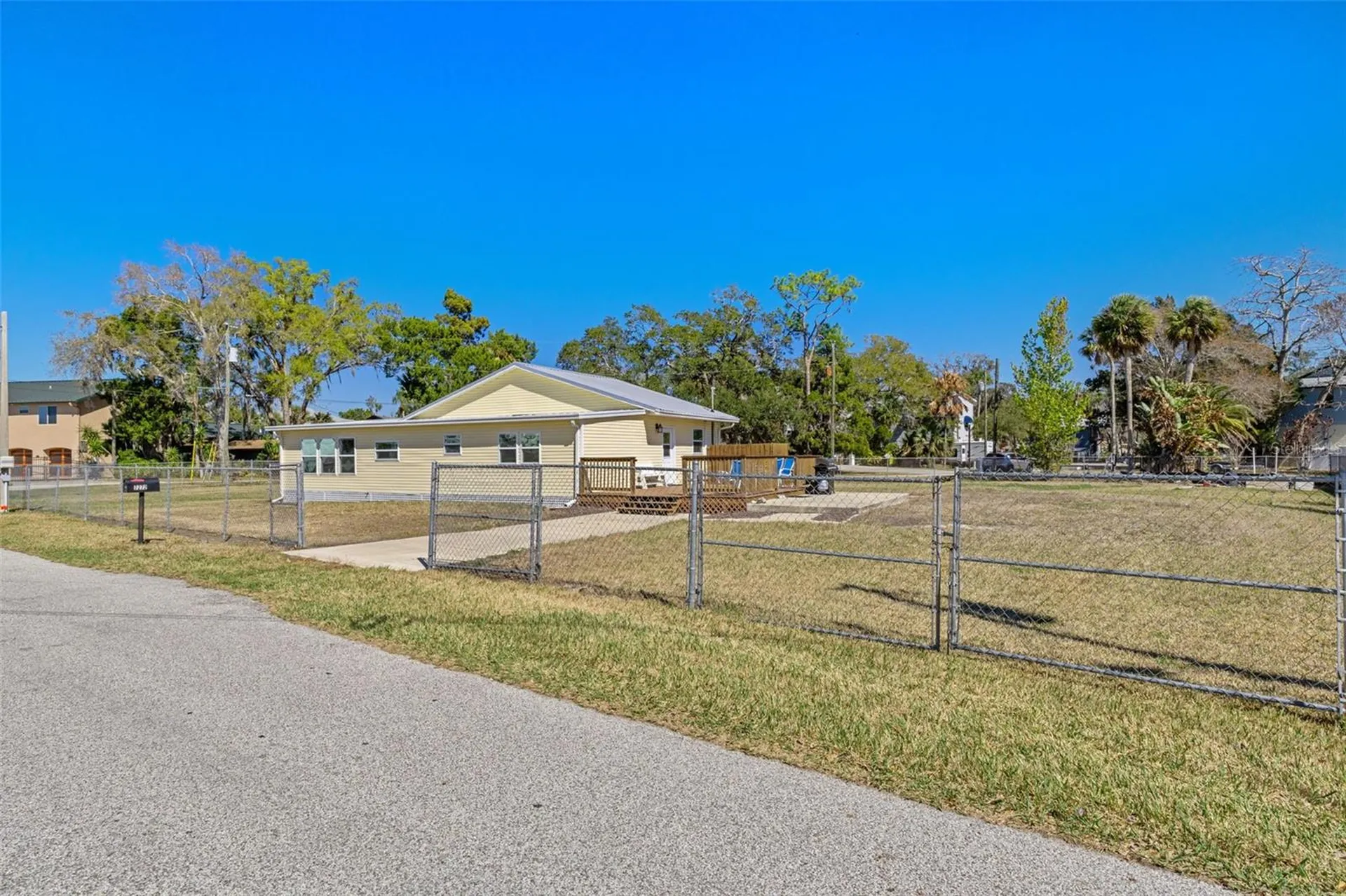 7272 Westwind Street Weeki Wachee FL 34607