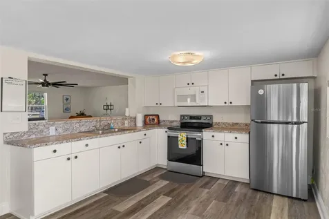 7272 Westwind Street Weeki Wachee FL 34607