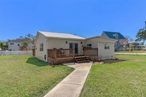 7272 Westwind Street Weeki Wachee FL 34607