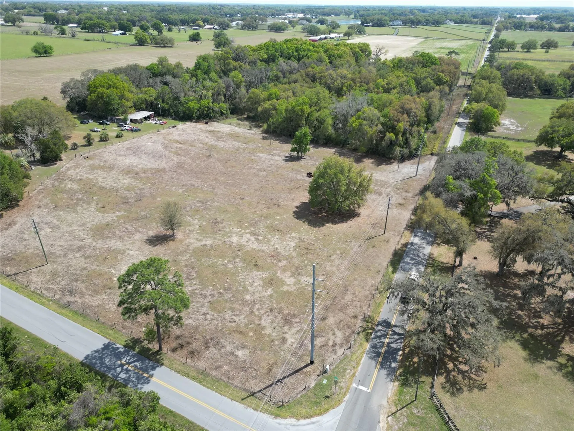 3095 County Road 202 Oxford FL 34484