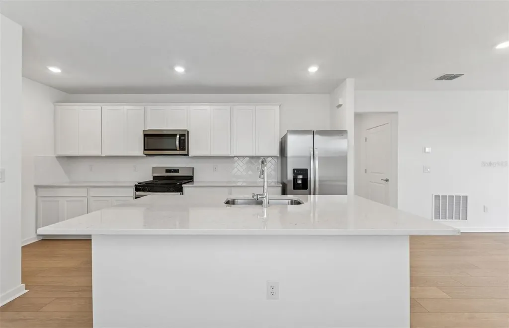 5342 Spring Maiden Circle Apollo Beach FL 33572