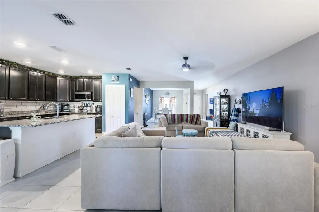 25506 Doredo Drive Punta Gorda FL 33955