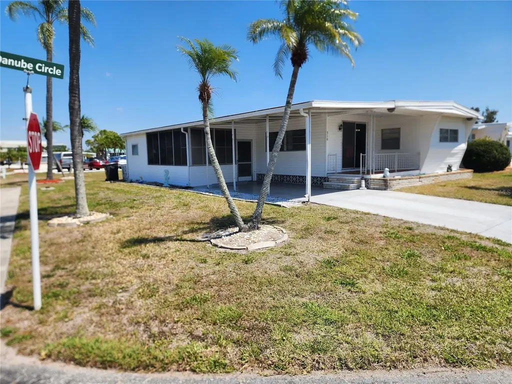 316 Danube Circle Bradenton FL 34207