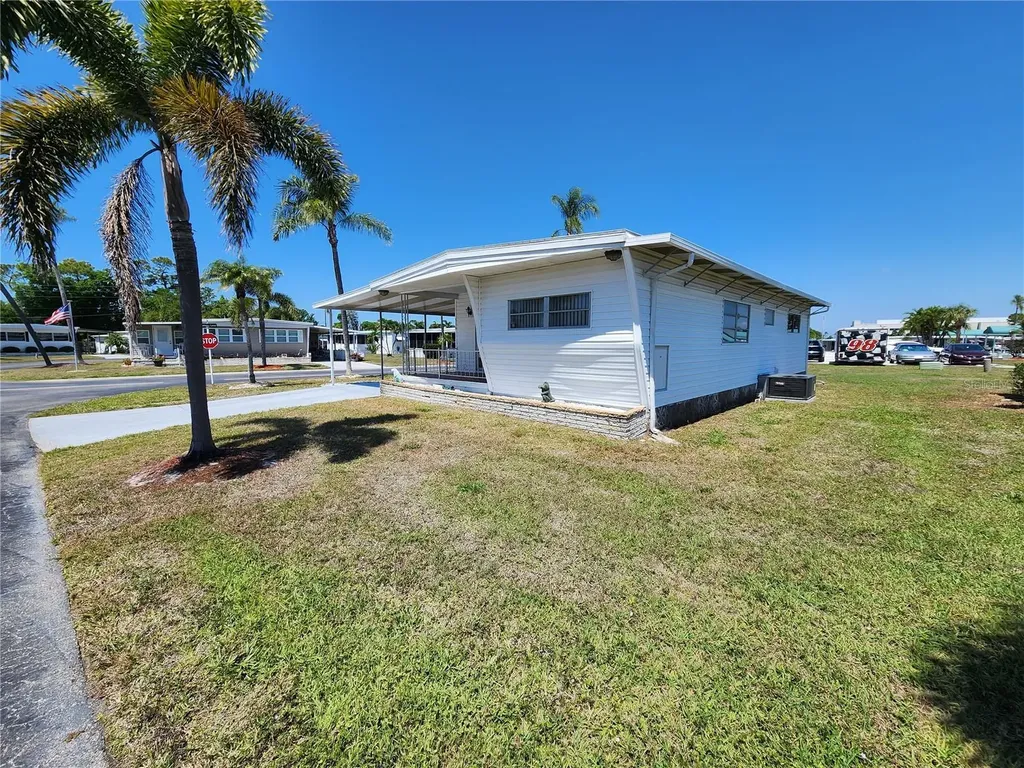 316 Danube Circle Bradenton FL 34207