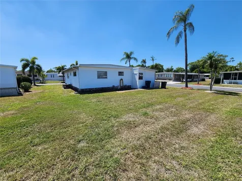 316 Danube Circle Bradenton FL 34207