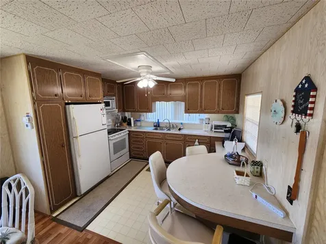 316 Danube Circle Bradenton FL 34207