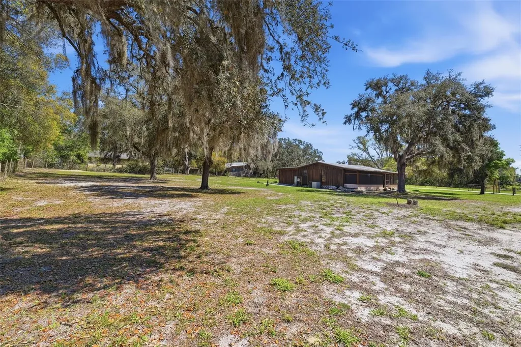 515 S Covelake Terrace Inverness FL 34450