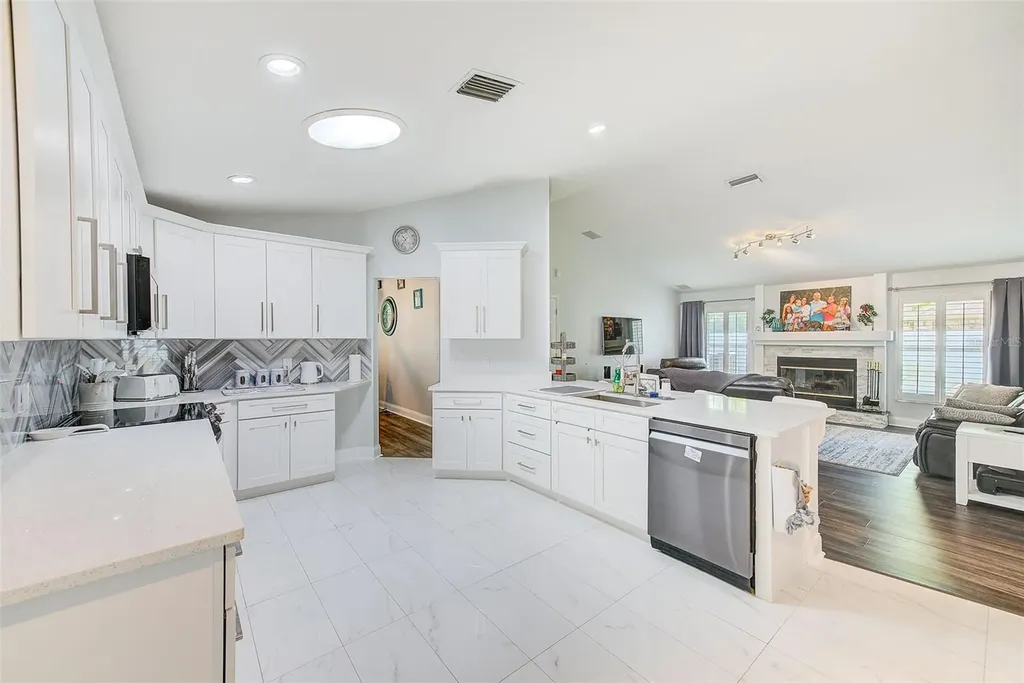 8524 Beth Court Odessa FL 33556