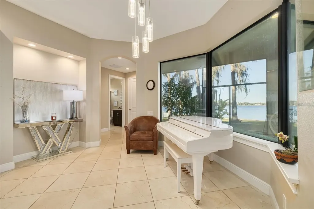 9505 Aqua Lane Odessa FL 33556