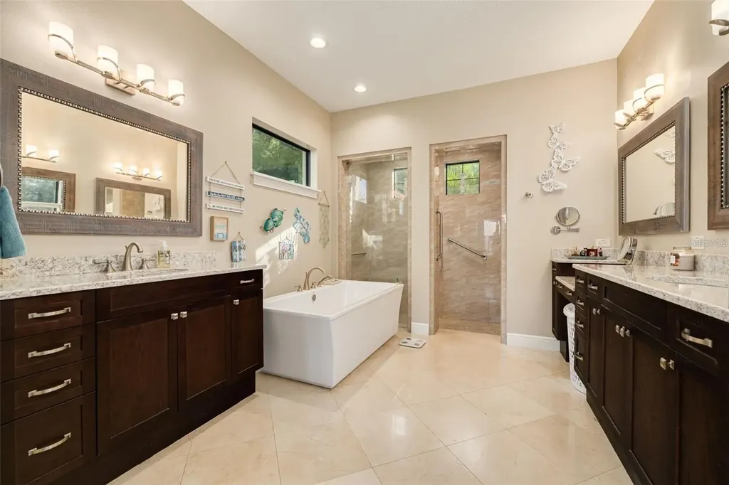 9505 Aqua Lane Odessa FL 33556
