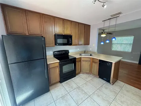 2276 Raeford Road Orlando FL 32806