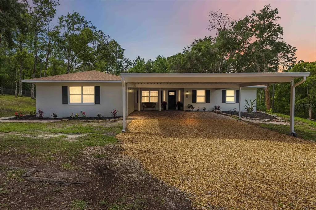 2293 Spring Lake Highway Brooksville FL 34602