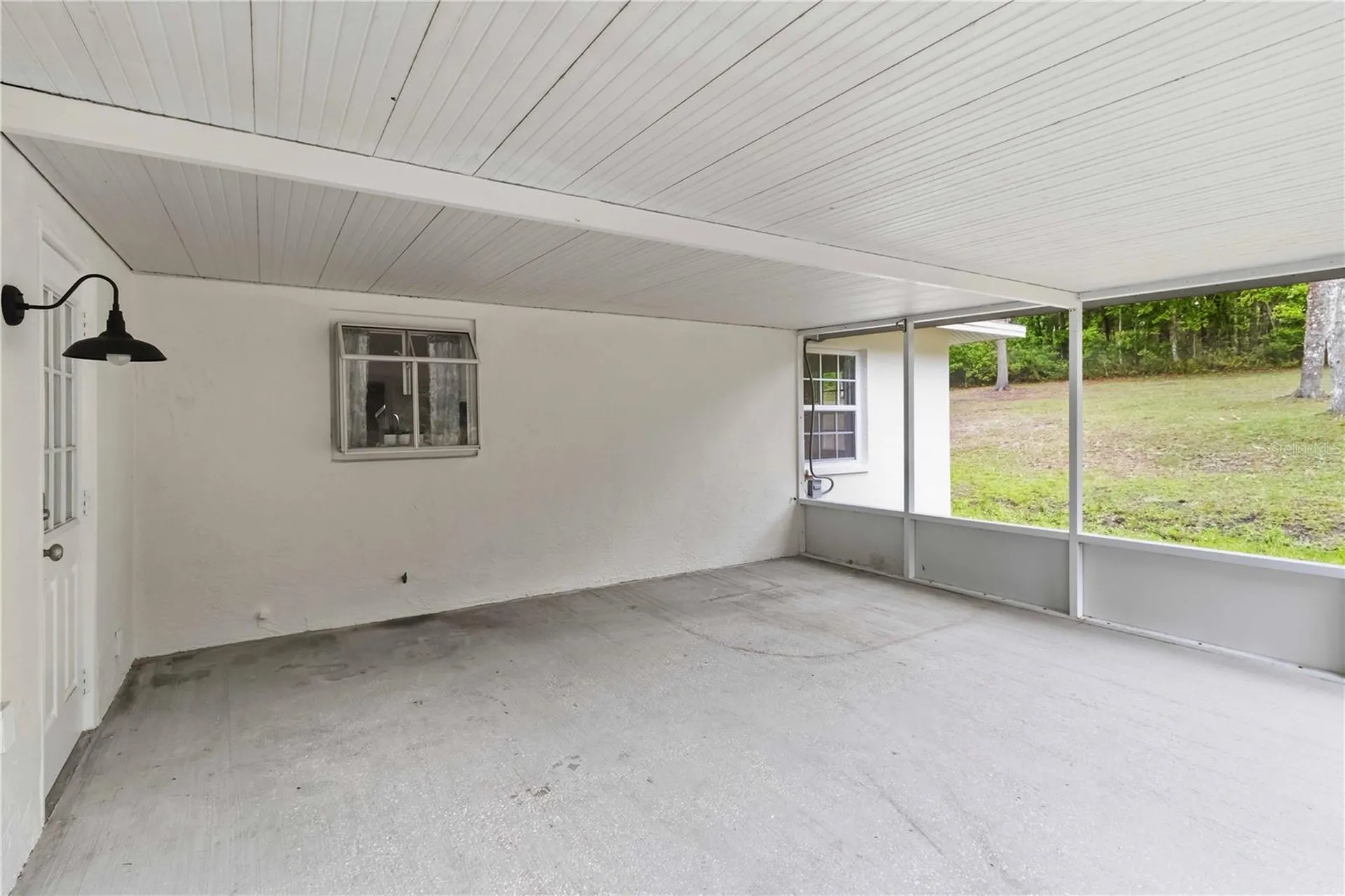 2293 Spring Lake Highway Brooksville FL 34602