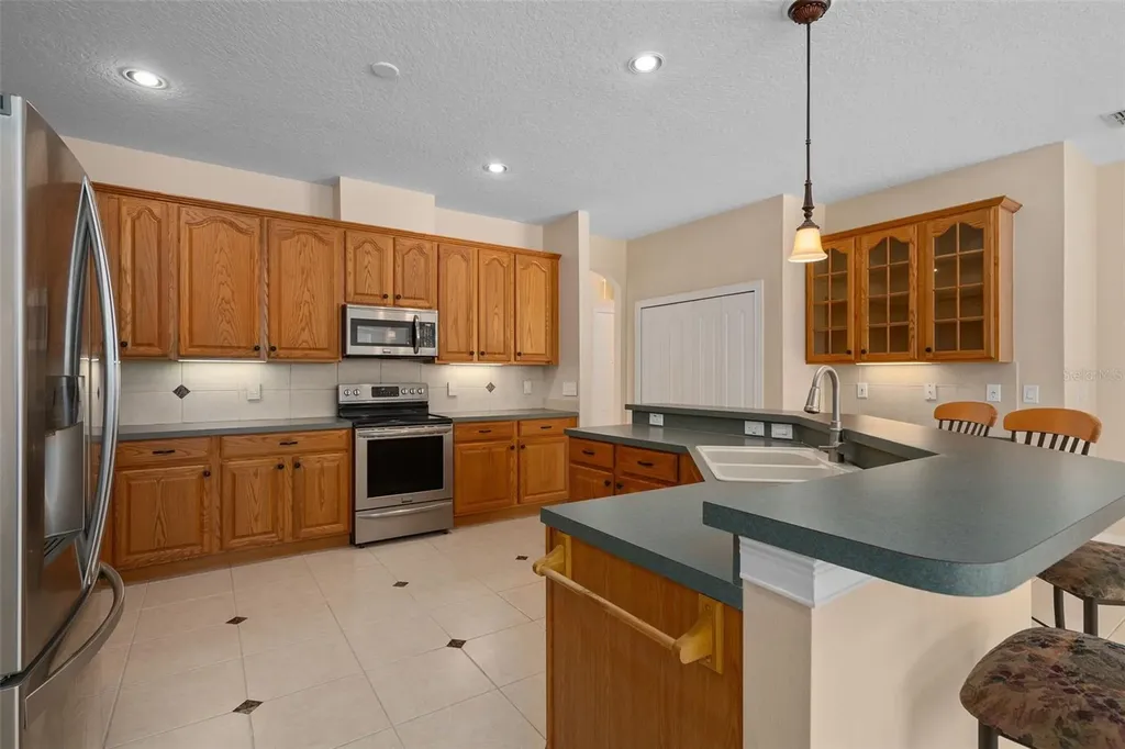 386 Chinahill Court Apopka FL 32712