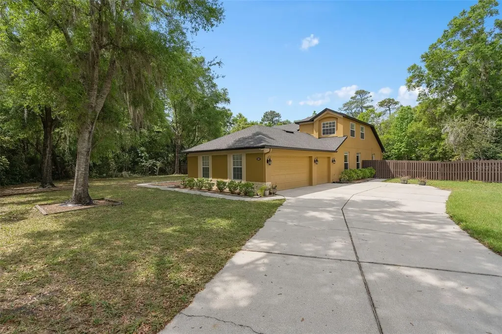 386 Chinahill Court Apopka FL 32712