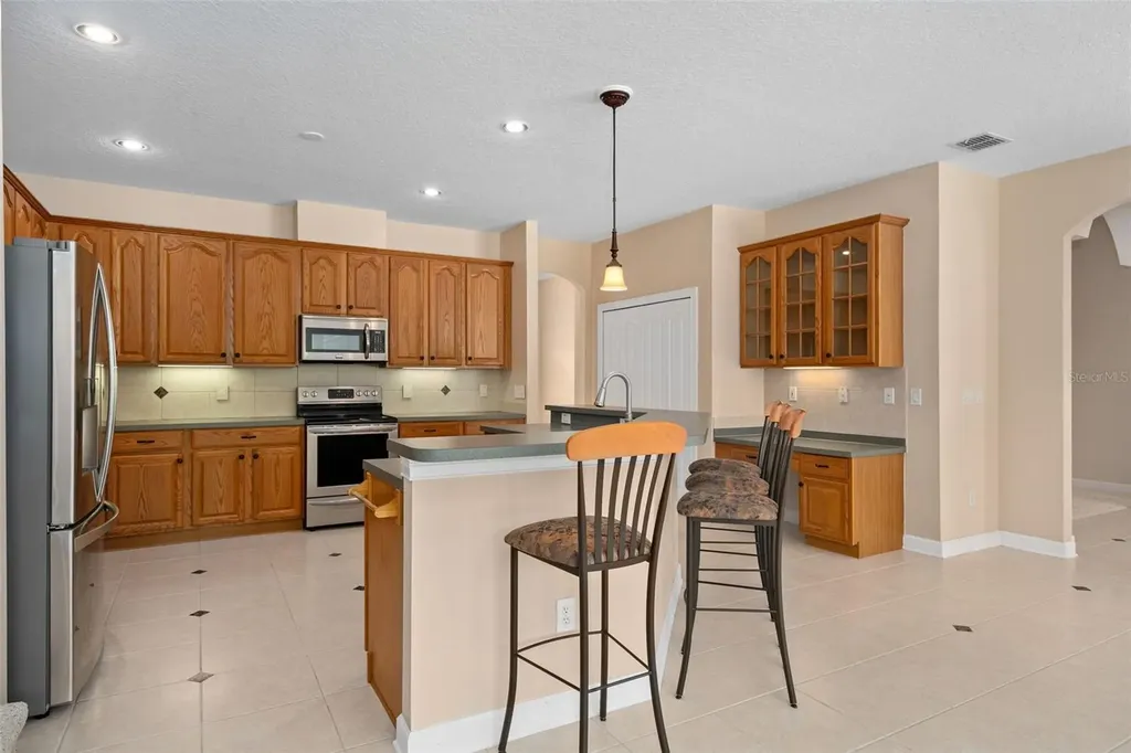 386 Chinahill Court Apopka FL 32712