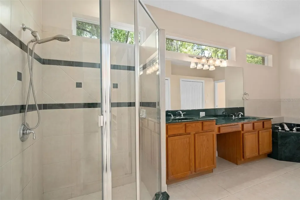 386 Chinahill Court Apopka FL 32712