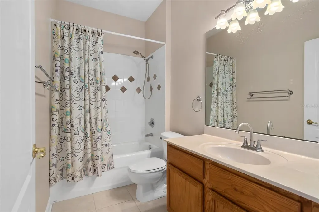 386 Chinahill Court Apopka FL 32712