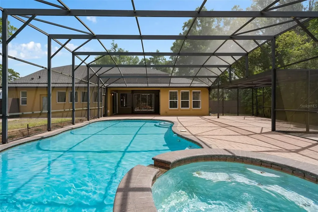 386 Chinahill Court Apopka FL 32712