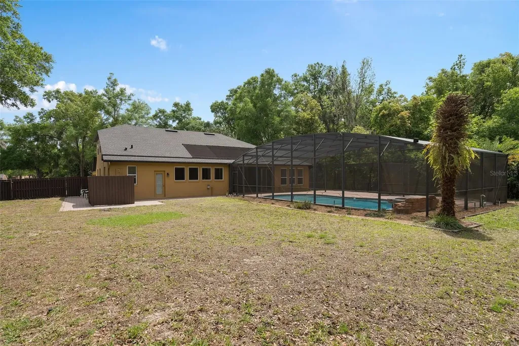 386 Chinahill Court Apopka FL 32712