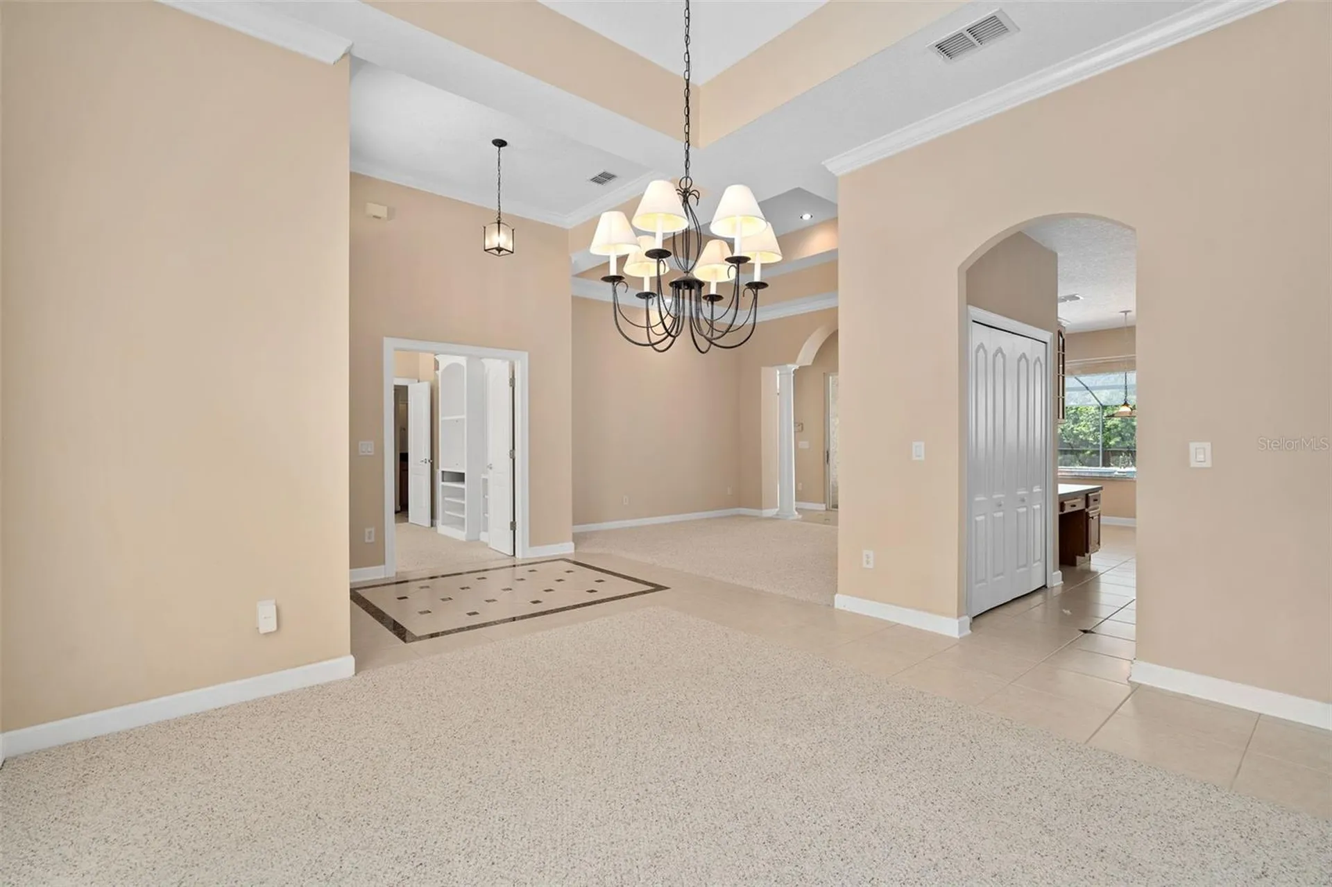 386 Chinahill Court Apopka FL 32712