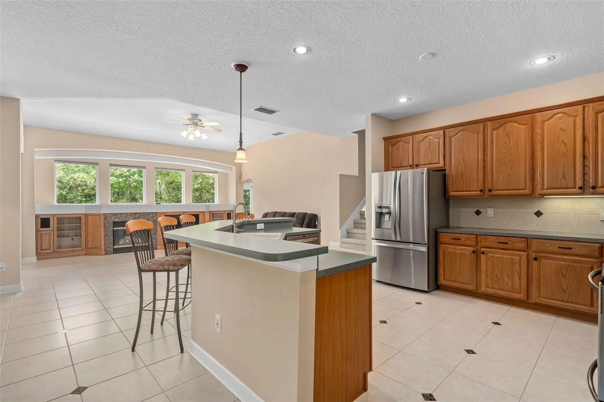 386 Chinahill Court Apopka FL 32712