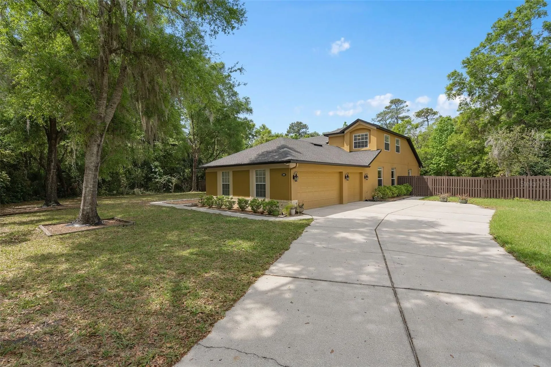 386 Chinahill Court Apopka FL 32712