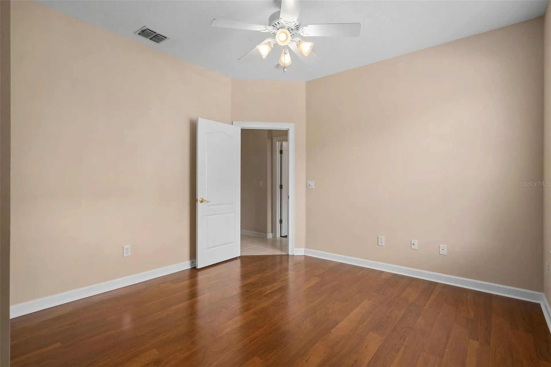 386 Chinahill Court Apopka FL 32712