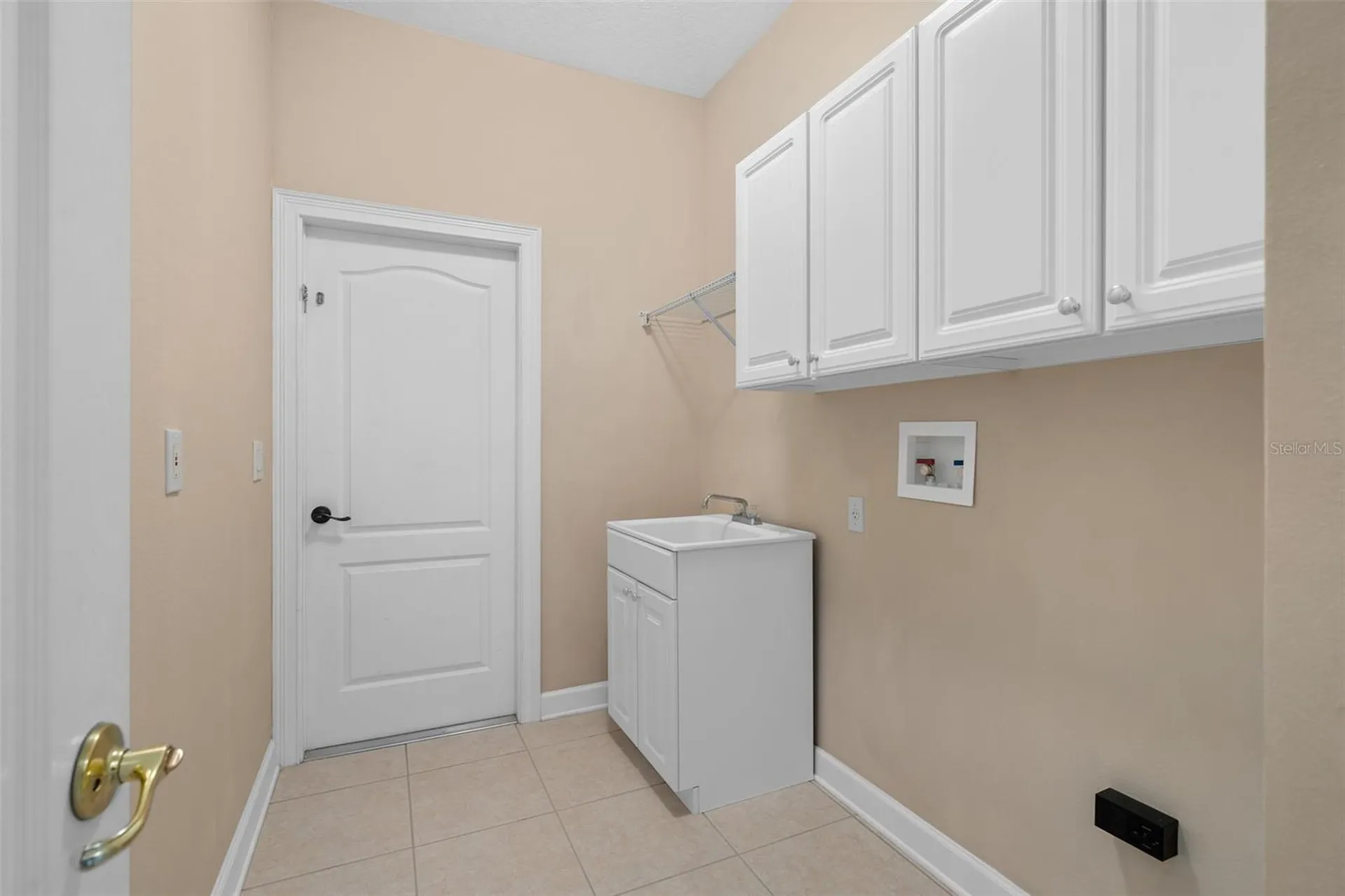 386 Chinahill Court Apopka FL 32712