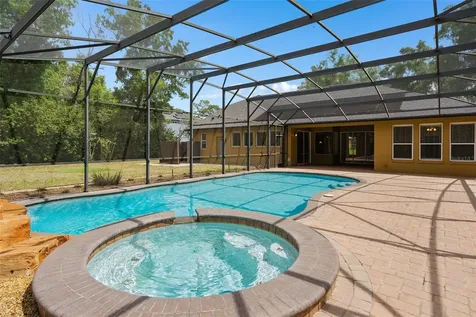 386 Chinahill Court Apopka FL 32712