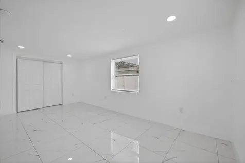1864 Paradise Lane Clearwater FL 33756