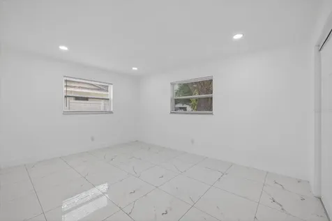 1864 Paradise Lane Clearwater FL 33756