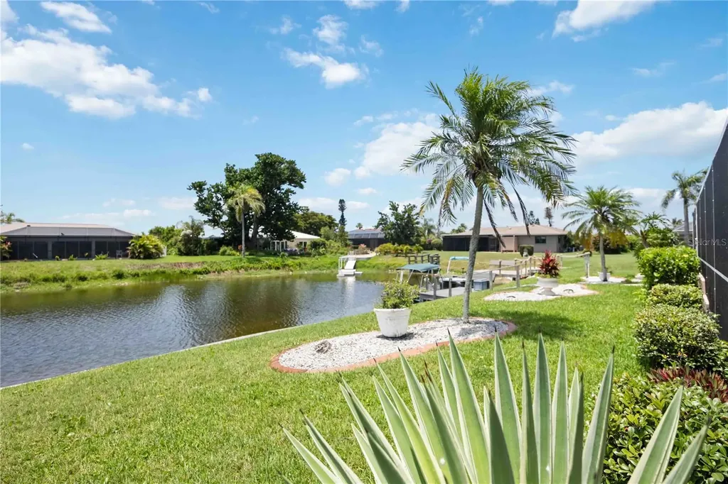 965 E Gondola Drive Venice FL 34293