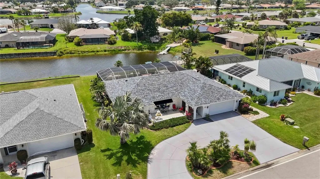 965 E Gondola Drive Venice FL 34293