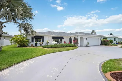 965 E Gondola Drive Venice FL 34293