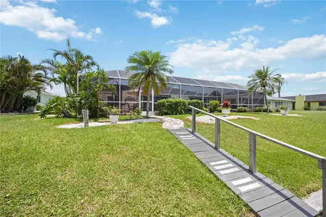 965 E Gondola Drive Venice FL 34293