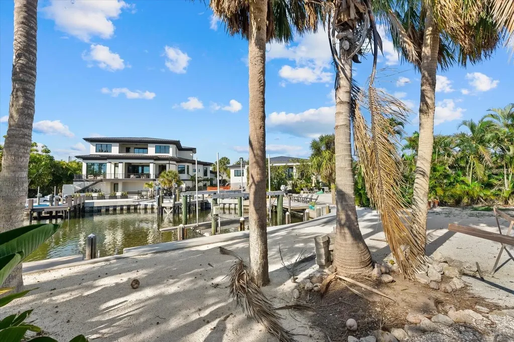 5448 Azure Way Sarasota FL 34242