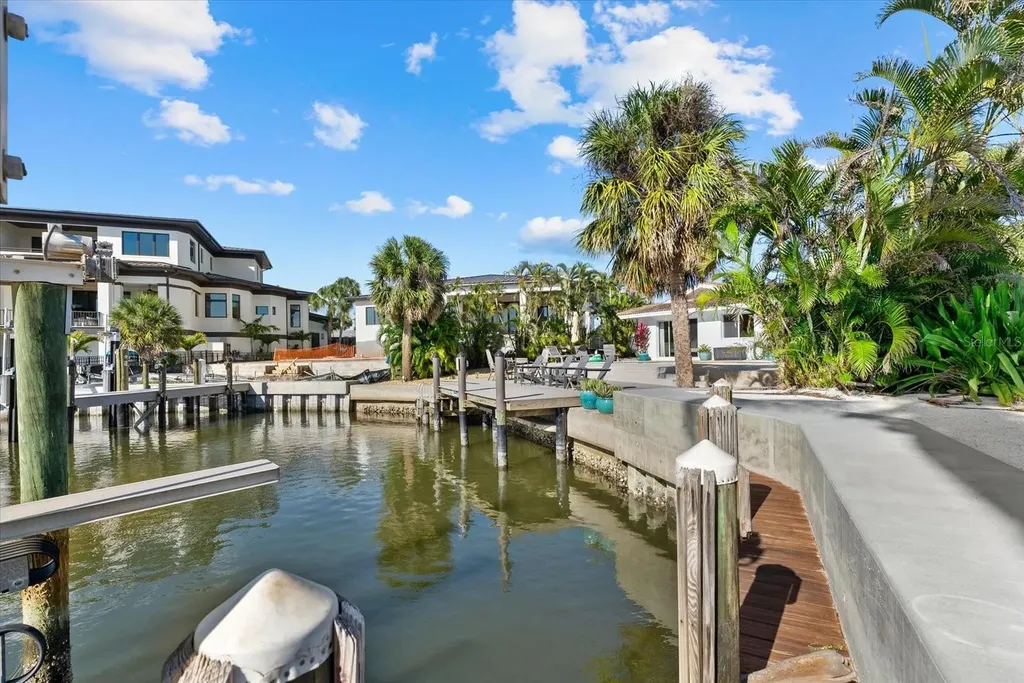 5448 Azure Way Sarasota FL 34242