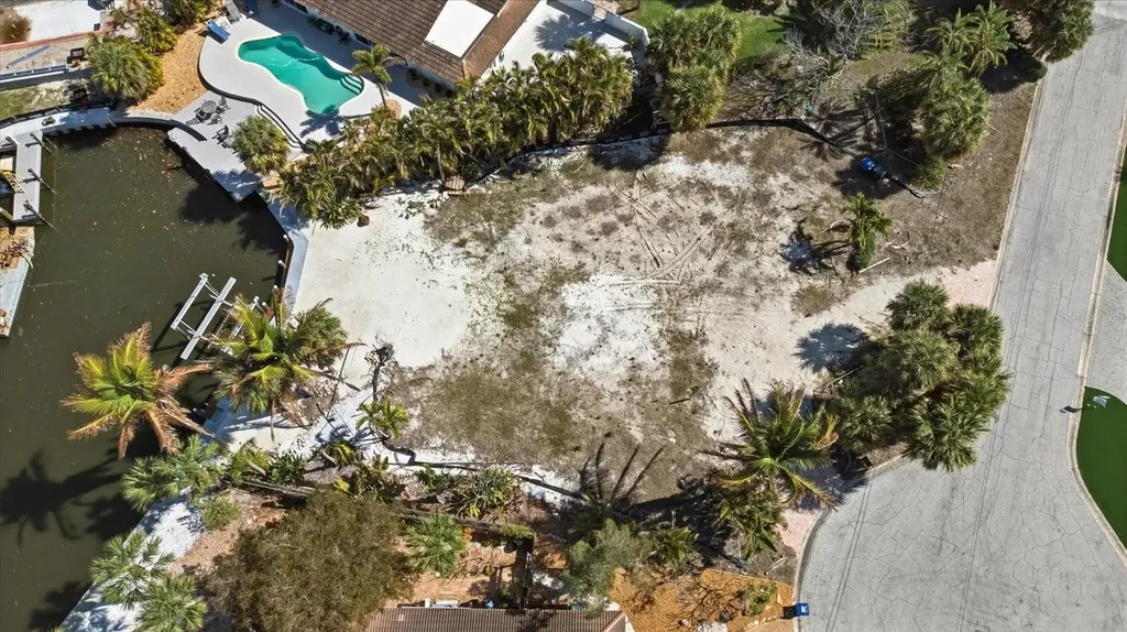 5448 Azure Way Sarasota FL 34242