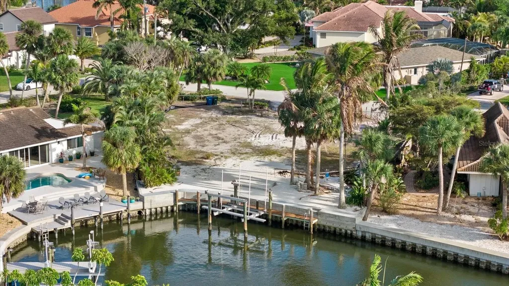 5448 Azure Way Sarasota FL 34242
