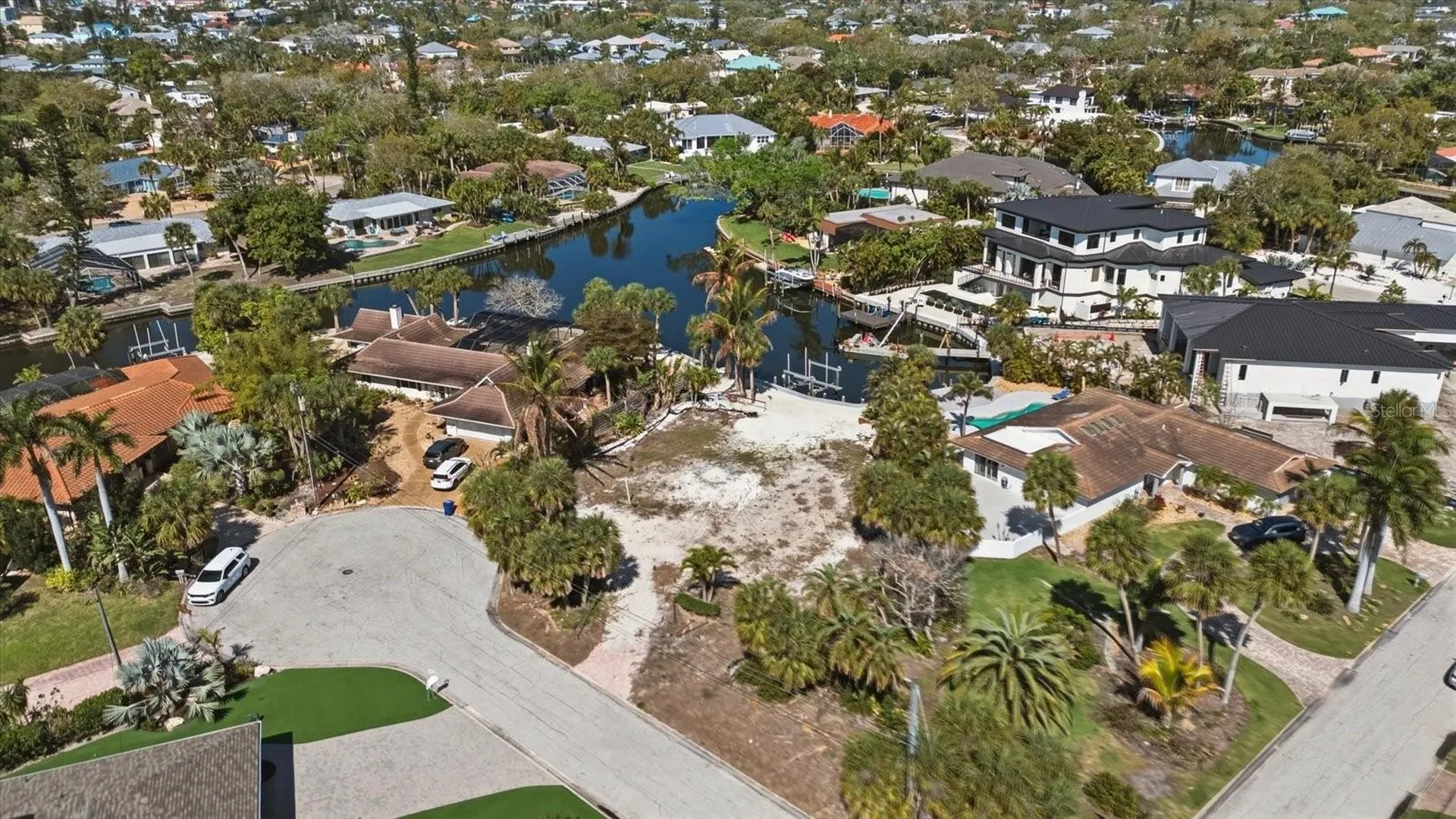 5448 Azure Way Sarasota FL 34242
