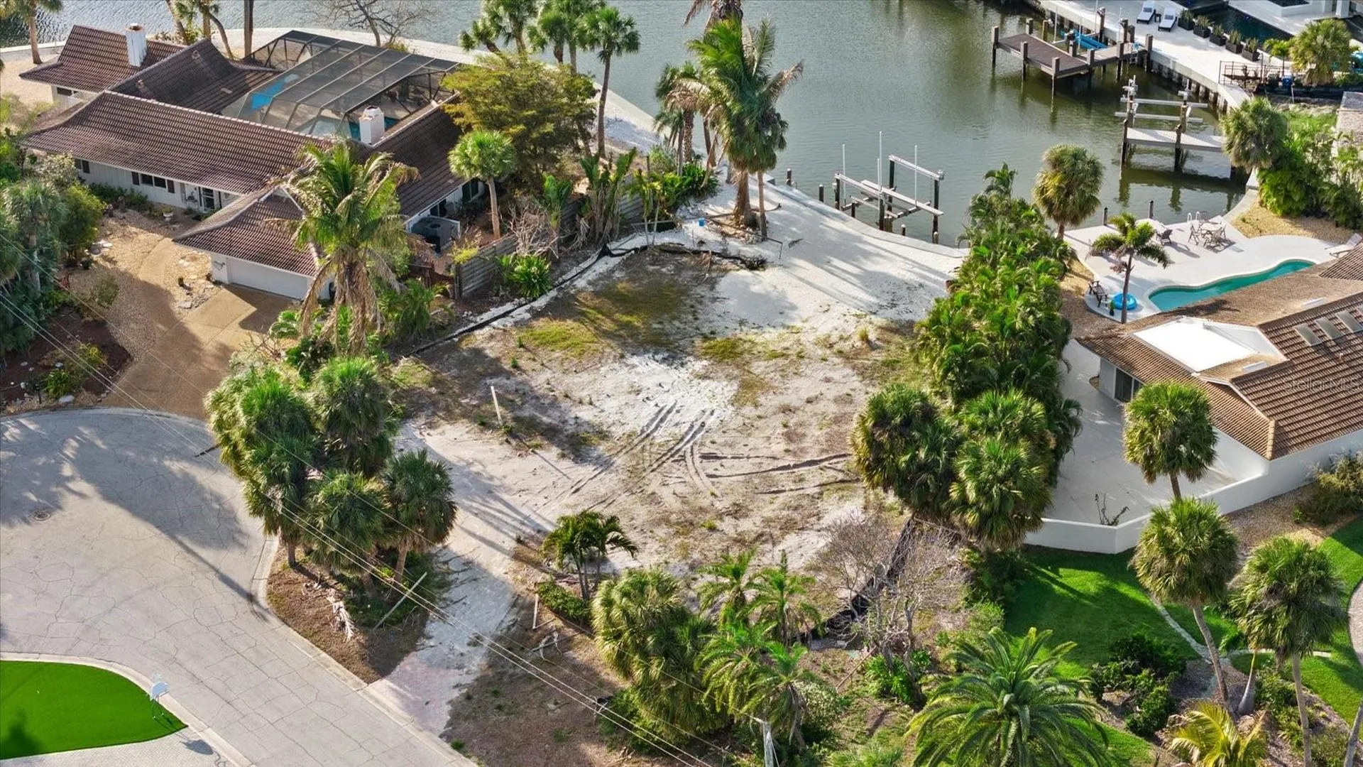 5448 Azure Way Sarasota FL 34242